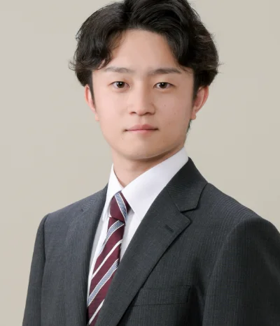 土田 理央